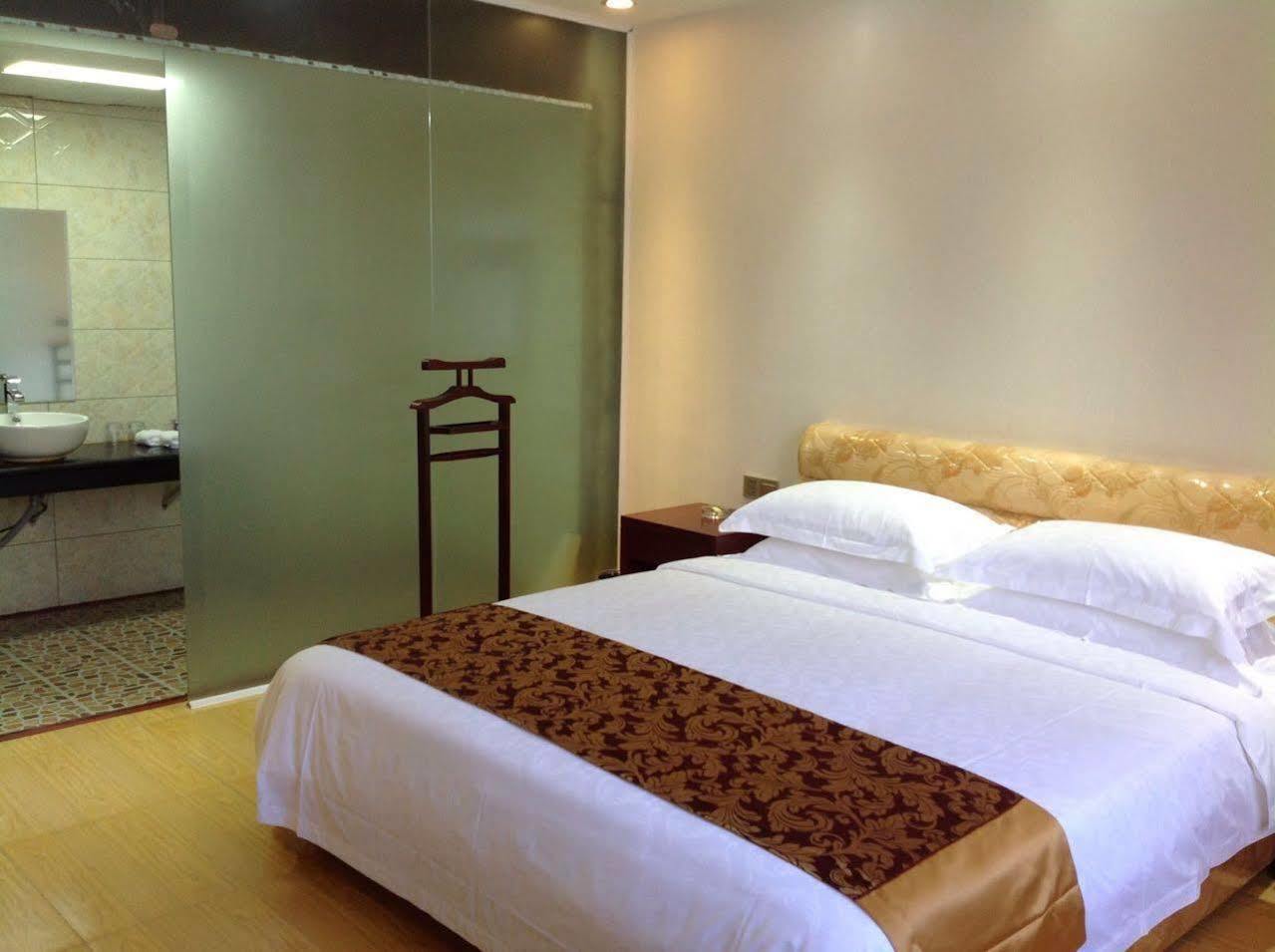 Jian Guo Grand Hotel Ban Sikhai Bagian luar foto